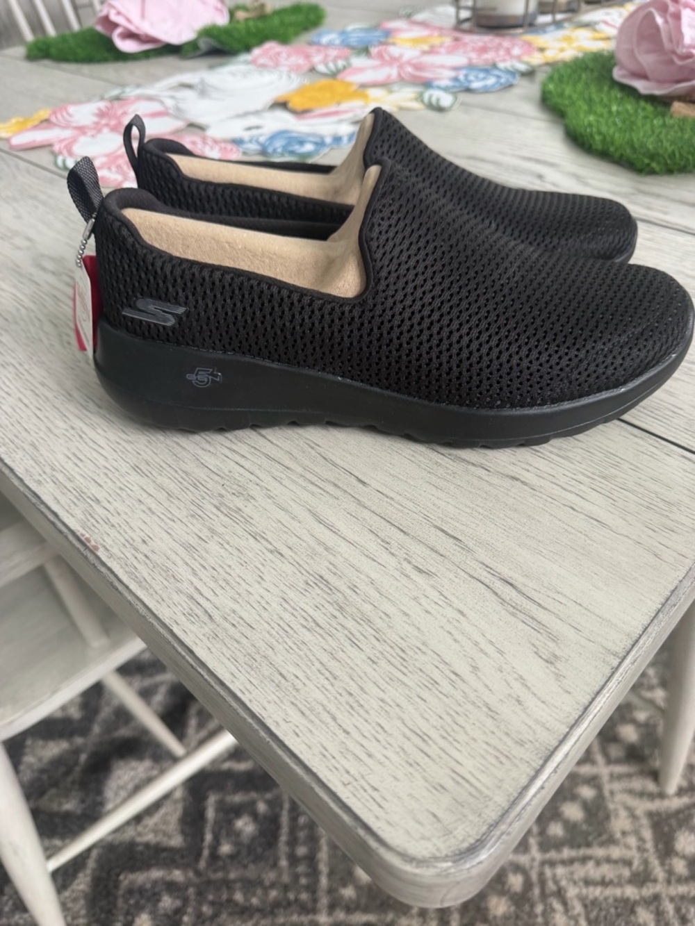 Women’s Skechers Black “Go Walk” Slip-On Sneakers - NWT - Picture 3 of 5